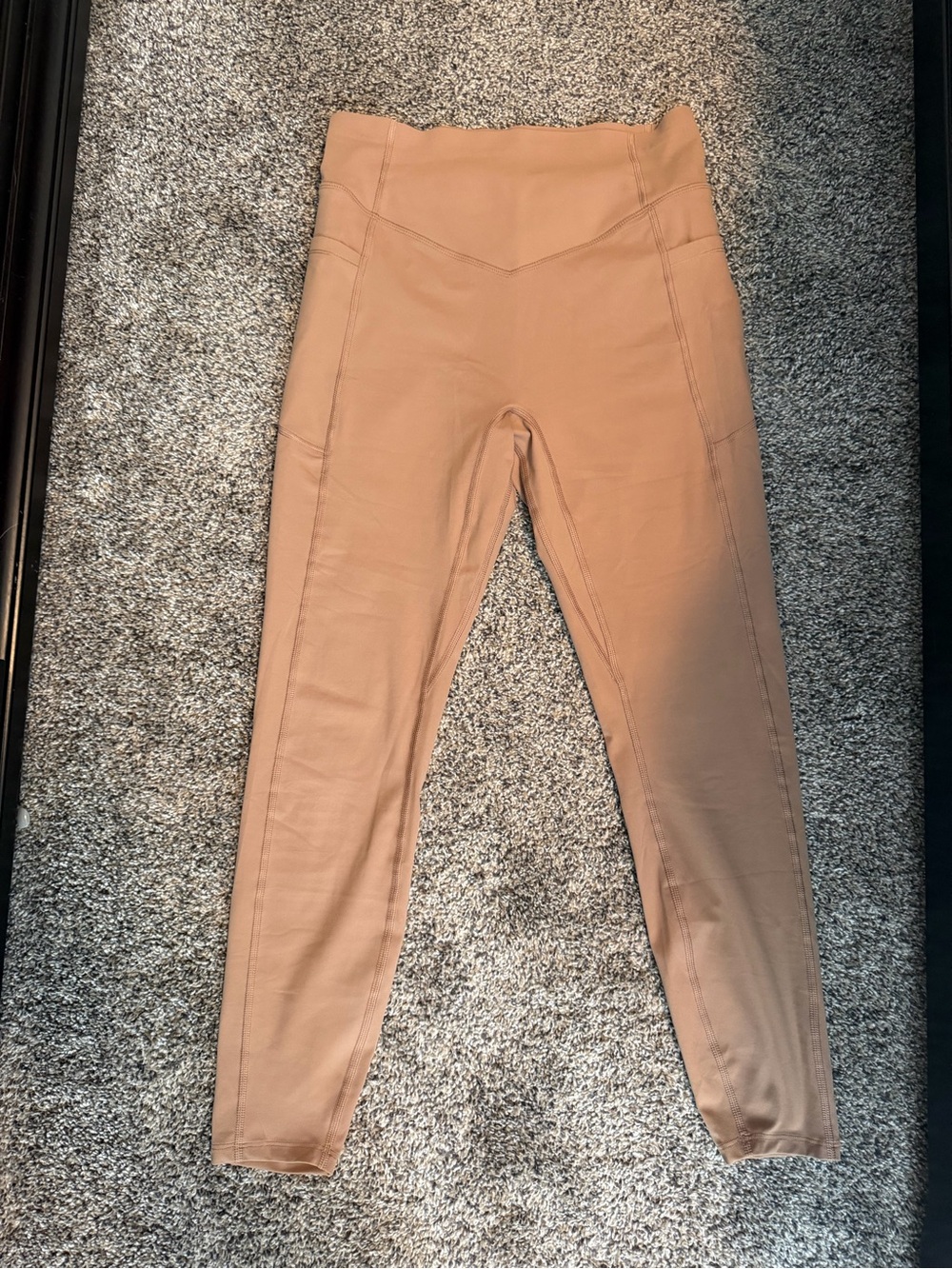 Halara High-Waist Sculpting Leggings in Camel